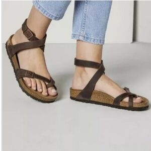 Birkenstock Yara brown sandals